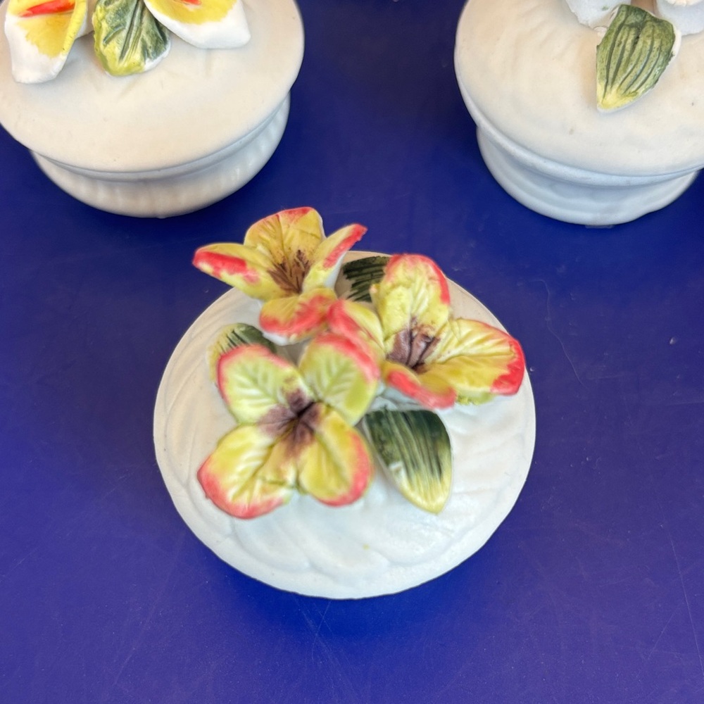 Floral Ceramic Trinket Boxes Set - Picture 2 of 9